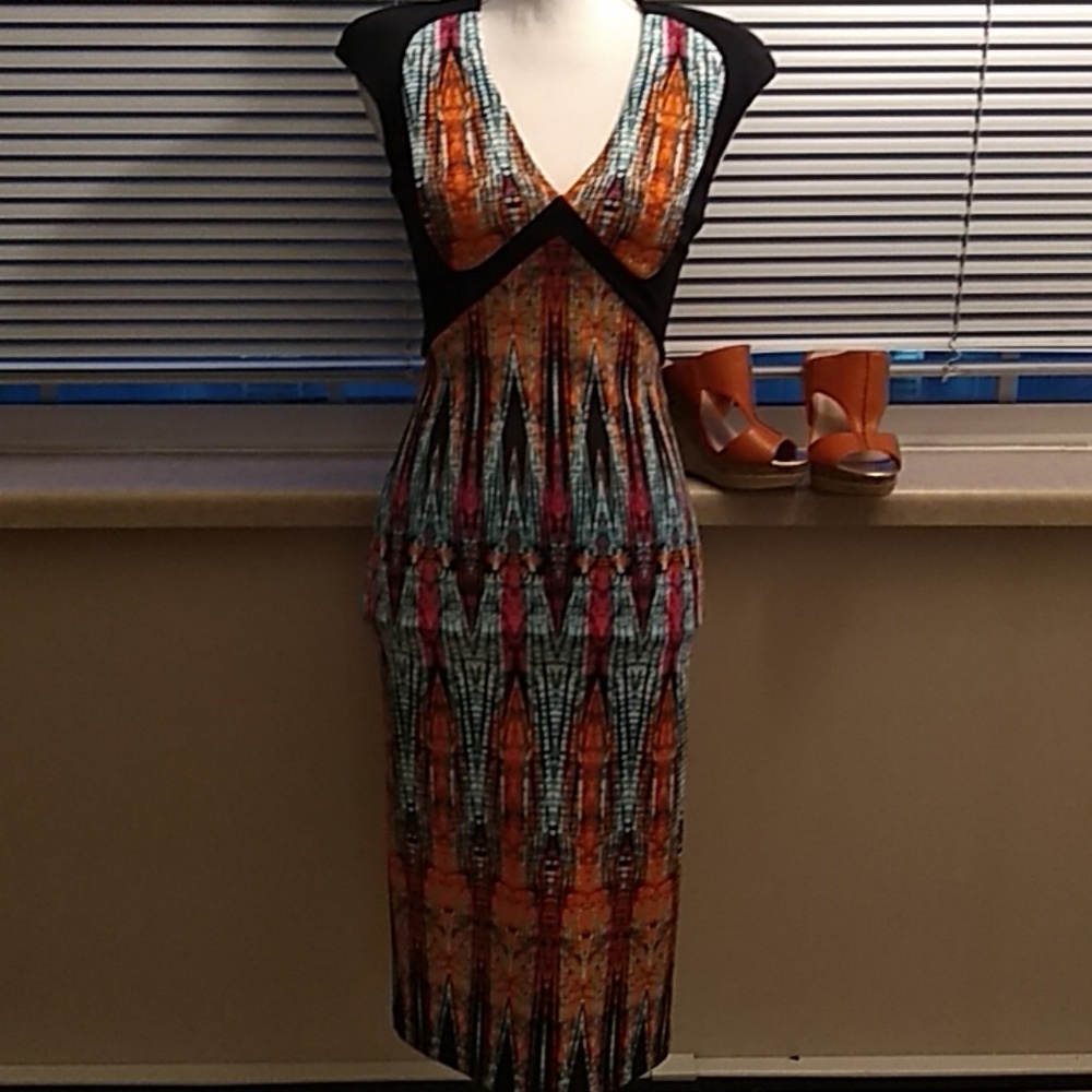 Sz xs midi Bebe accent sleeve dress$129